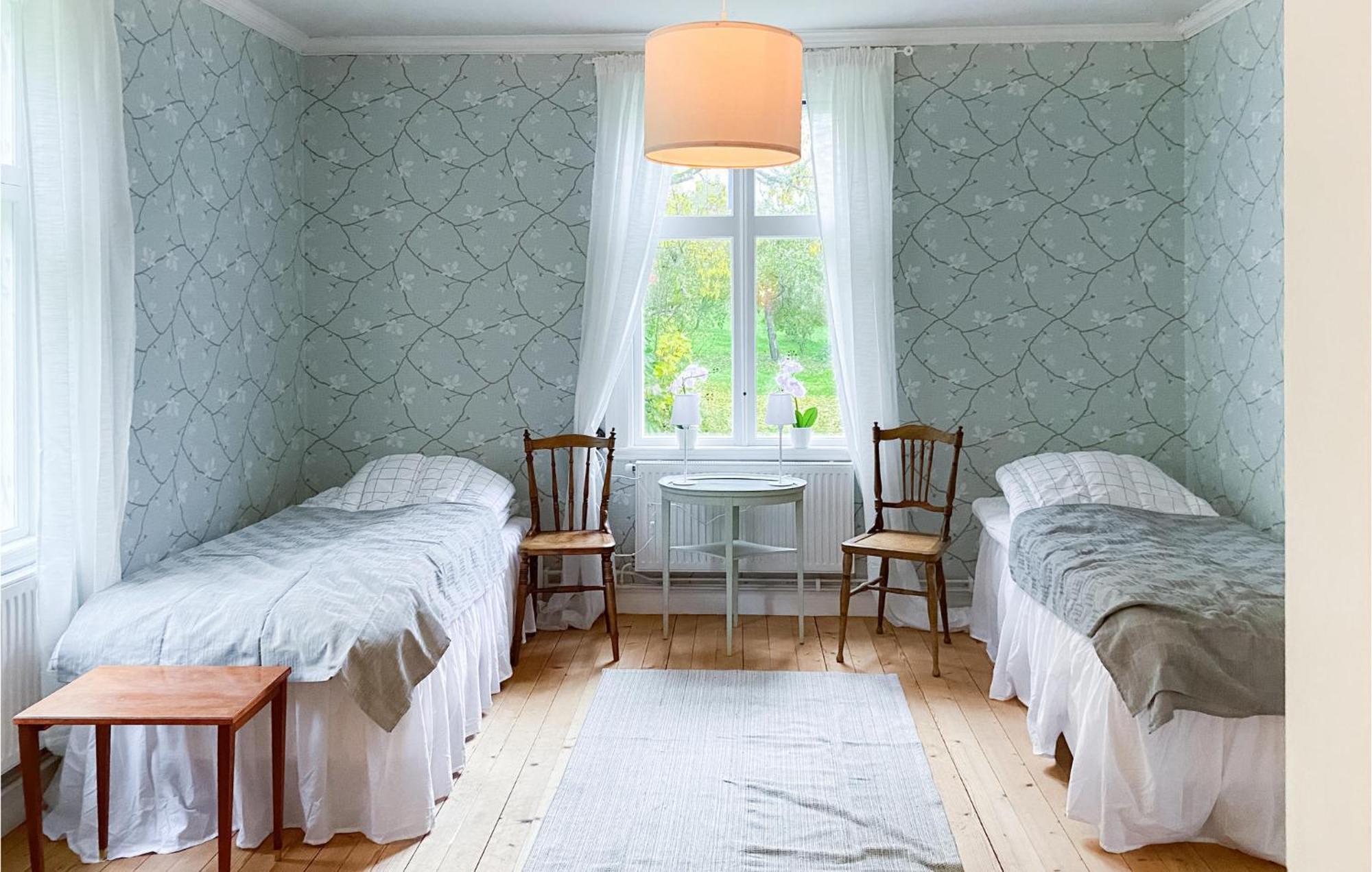 Awesome Home In Oedeshoeg With Wifi Екстер'єр фото