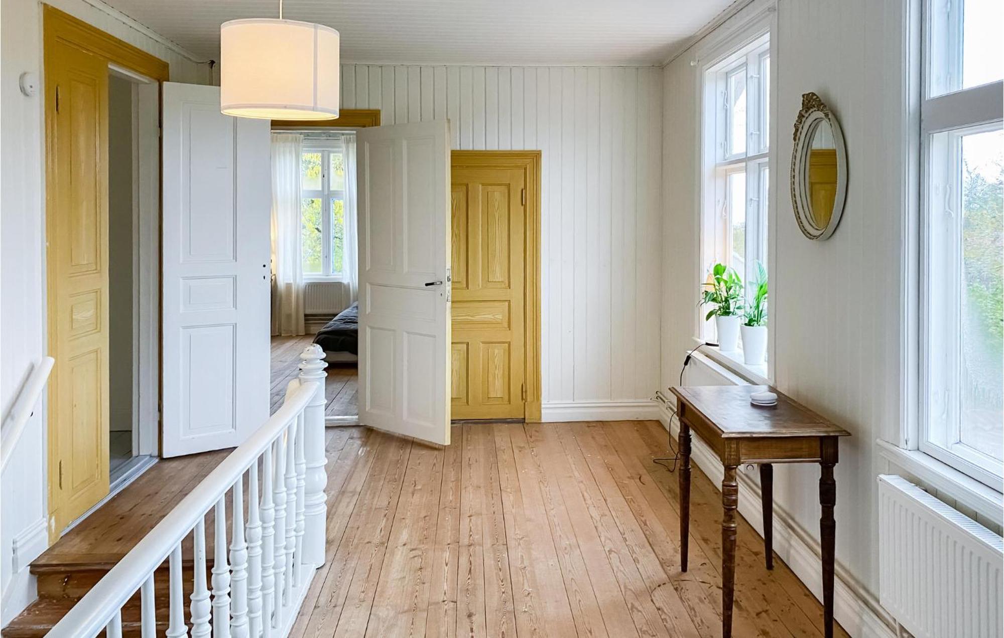 Awesome Home In Oedeshoeg With Wifi Екстер'єр фото